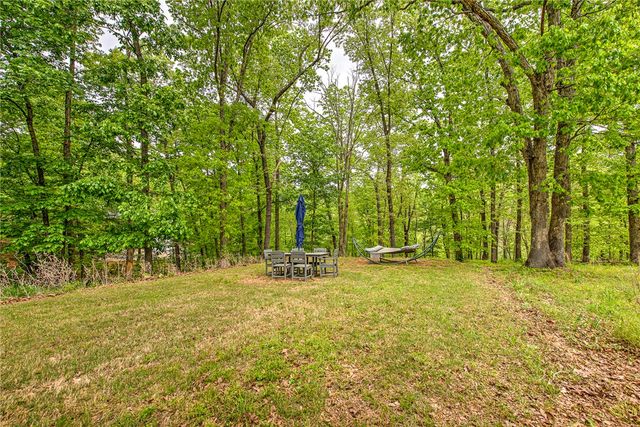 17 Webbly Lane, Bella Vista, AR 72714