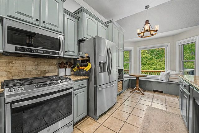 17 Webbly Lane, Bella Vista, AR 72714