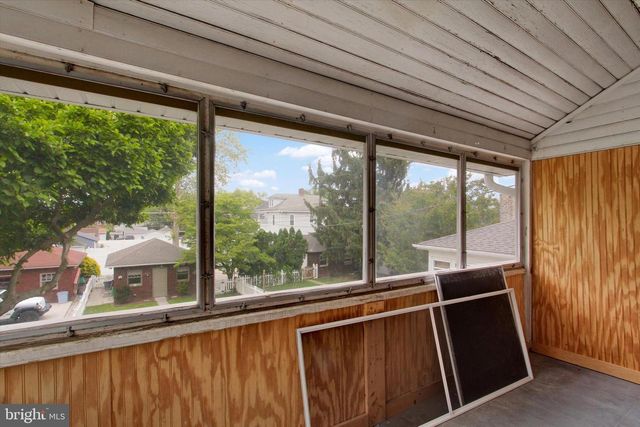 244 BAER AVE, Hanover, PA 17331