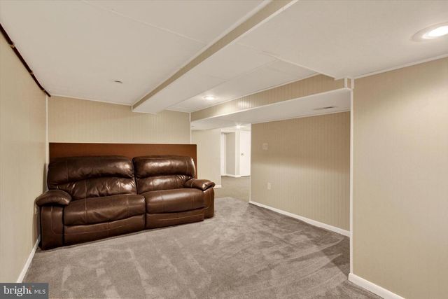 244 BAER AVE, Hanover, PA 17331