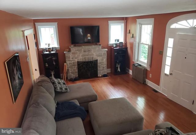 244 BAER AVE, Hanover, PA 17331