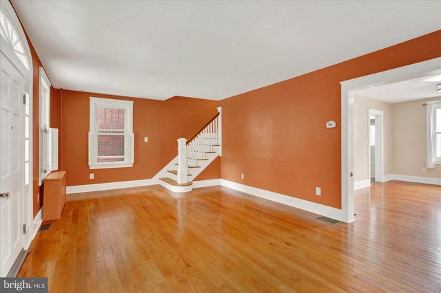 244 BAER AVE, Hanover, PA 17331