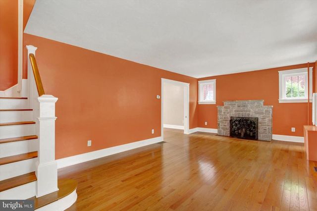 244 BAER AVE, Hanover, PA 17331