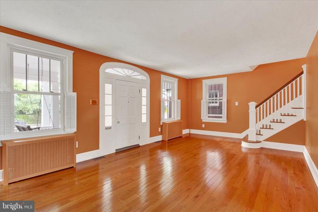244 BAER AVE, Hanover, PA 17331