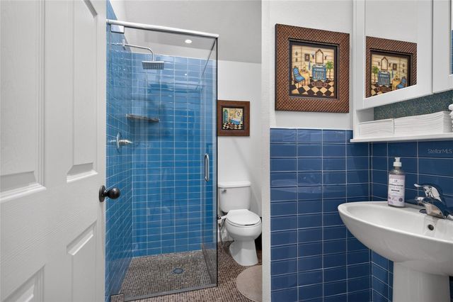 6144 CLIFF HOUSE LANE, Riverview, FL 33578