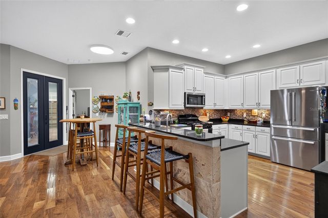 6144 CLIFF HOUSE LANE, Riverview, FL 33578