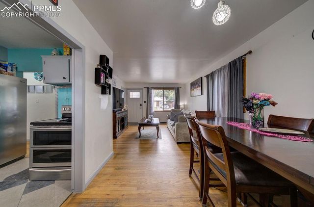 521 Acoma Drive, Colorado Springs, CO 80911