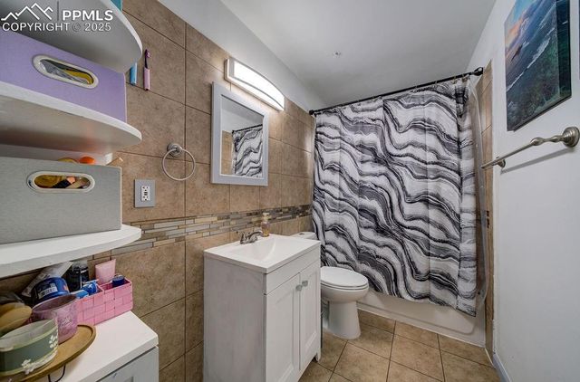 521 Acoma Drive, Colorado Springs, CO 80911