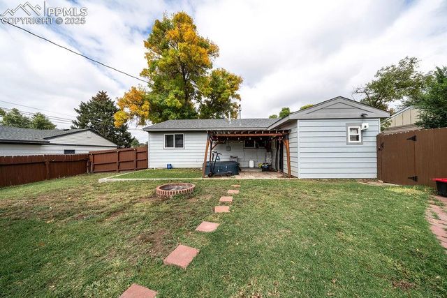 521 Acoma Drive, Colorado Springs, CO 80911