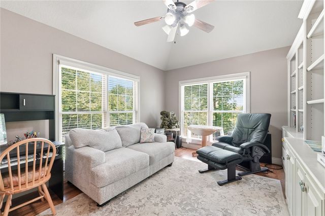 13870 Sunset Bay Boulevard, Rogers, AR 72756