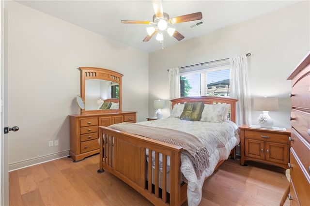 13870 Sunset Bay Boulevard, Rogers, AR 72756