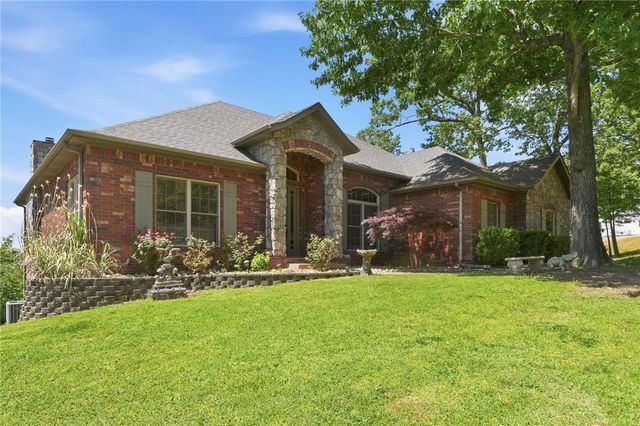 13870 Sunset Bay Boulevard, Rogers, AR 72756