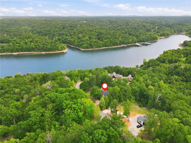 13870 Sunset Bay Boulevard, Rogers, AR 72756