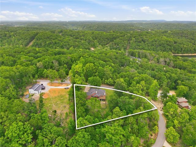 13870 Sunset Bay Boulevard, Rogers, AR 72756