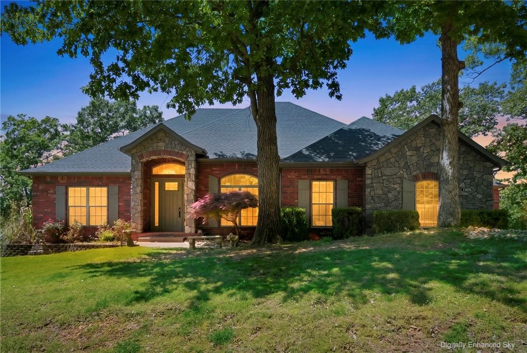 13870 Sunset Bay Boulevard, Rogers, AR 72756