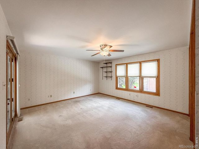 2224 Spindrift Drive, Longmont, CO 80503