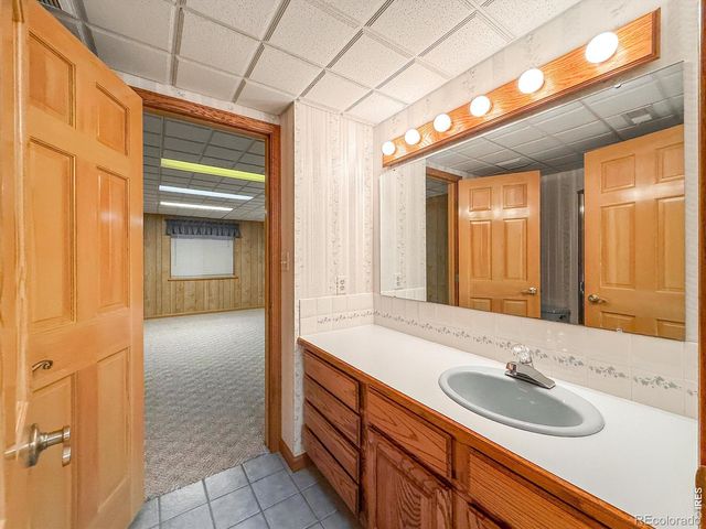 2224 Spindrift Drive, Longmont, CO 80503