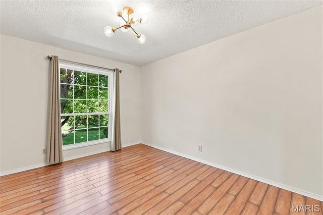 1521 Hedgeford Drive 16, Chesterfield, MO 63017