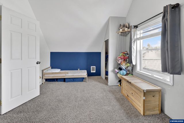 1437 SW 10th St, Dallas, OR 97338