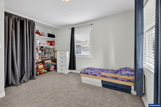 1437 SW 10th St, Dallas, OR 97338