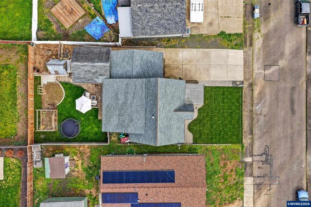 1437 SW 10th St, Dallas, OR 97338