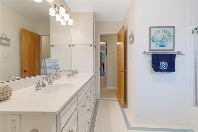 1222 Oahu Drive, Galveston, TX 77554