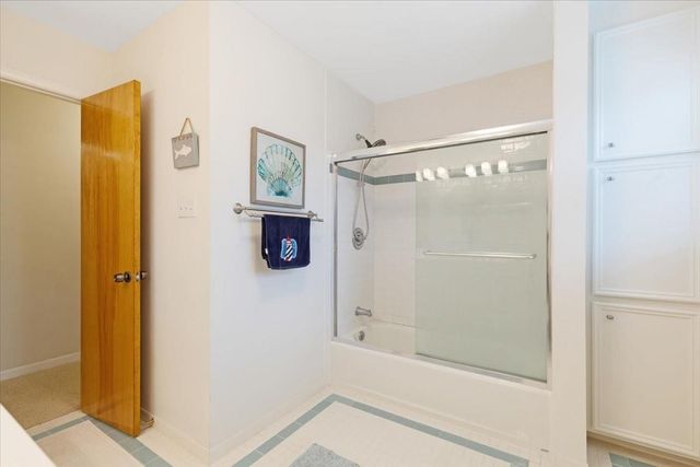 1222 Oahu Drive, Galveston, TX 77554