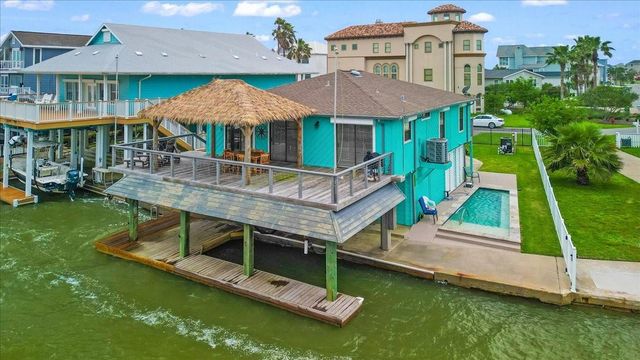1222 Oahu Drive, Galveston, TX 77554