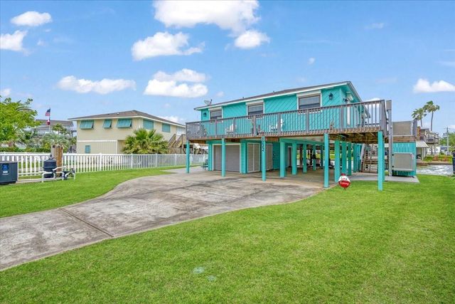 1222 Oahu Drive, Galveston, TX 77554