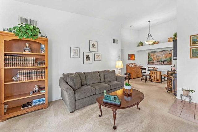 18622 Caminito Cantilena 312, San Diego, CA 92128