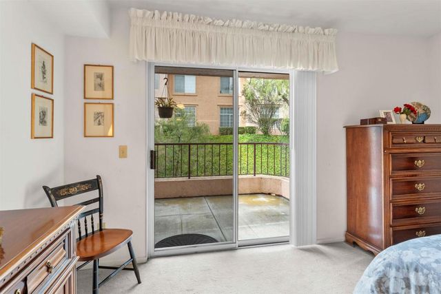 18622 Caminito Cantilena 312, San Diego, CA 92128