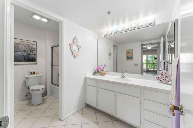 18622 Caminito Cantilena 312, San Diego, CA 92128