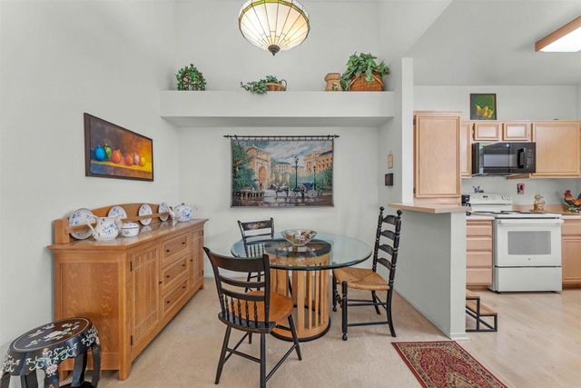 18622 Caminito Cantilena 312, San Diego, CA 92128