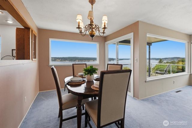 3622 Olympic Boulevard W, University Place, WA 98466