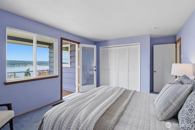 3622 Olympic Boulevard W, University Place, WA 98466