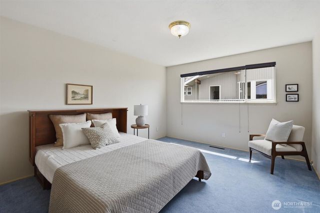 3622 Olympic Boulevard W, University Place, WA 98466