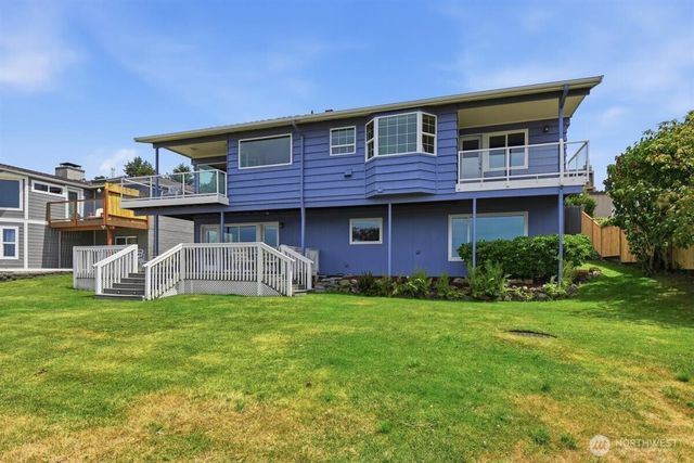 3622 Olympic Boulevard W, University Place, WA 98466