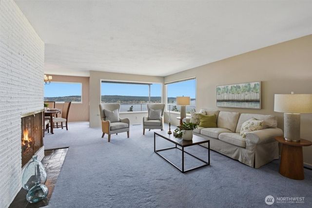 3622 Olympic Boulevard W, University Place, WA 98466