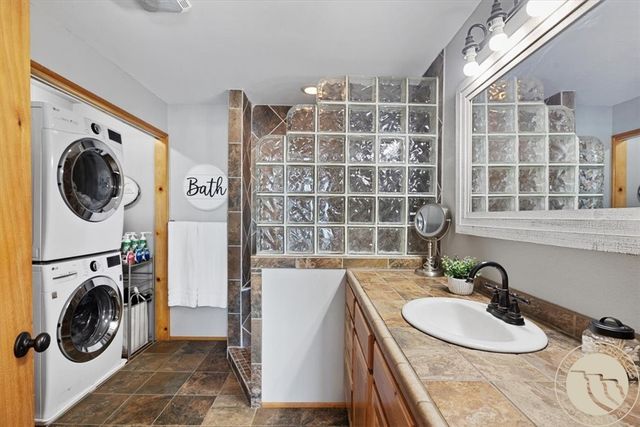 4142 McGirl ROAD, Billings, MT 59105