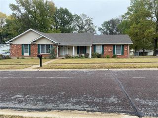 6320 Hadden Bay Drive, Florissant, MO 63033