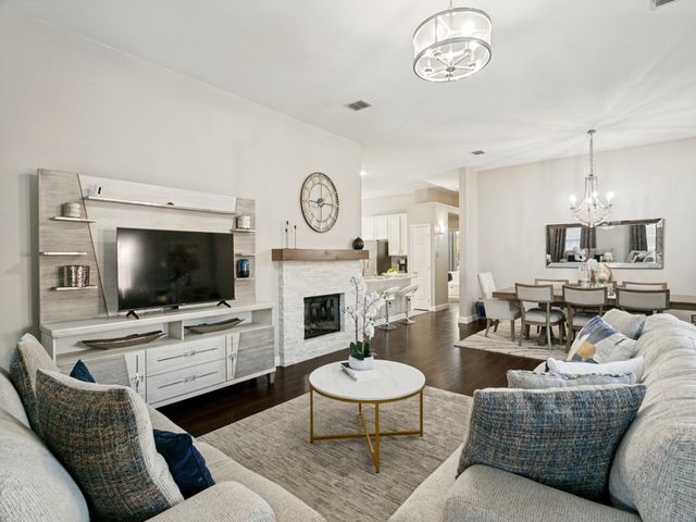 1600 Yellowstone Avenue, Lewisville, TX 75077