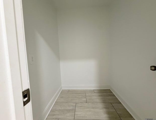 5617 Hermitage Dr, Baton Rouge, LA 70806