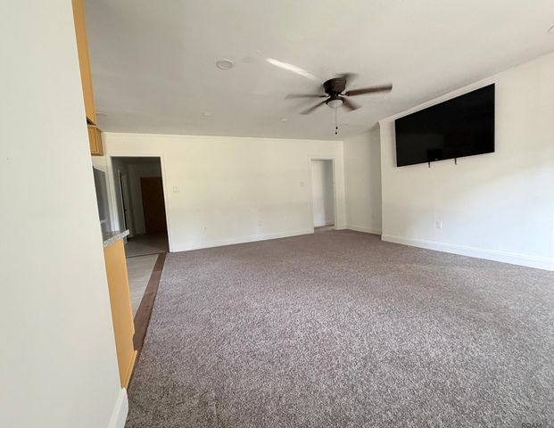 5617 Hermitage Dr, Baton Rouge, LA 70806