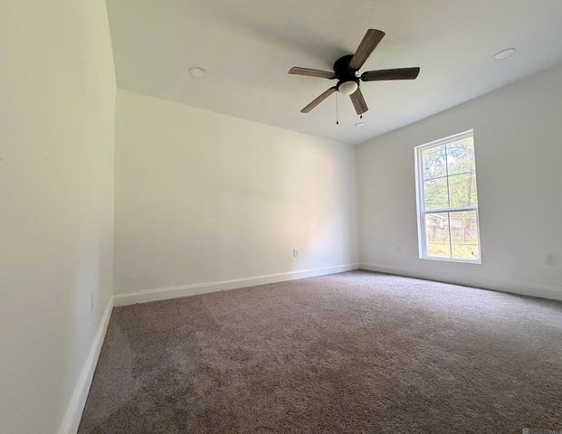 5617 Hermitage Dr, Baton Rouge, LA 70806