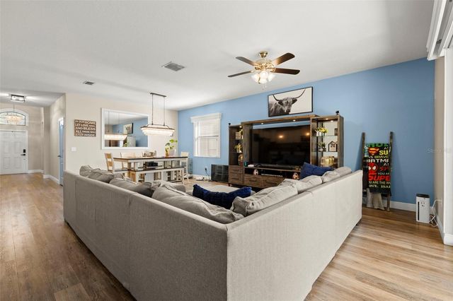 10222 CELTIC ASH DRIVE, Ruskin, FL 33573