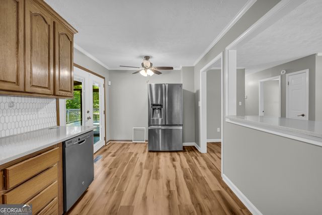 15 Porter Circle, Hampton, GA 30228