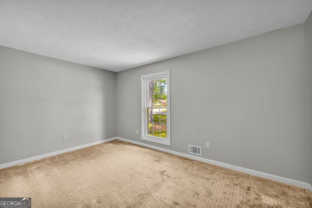 15 Porter Circle, Hampton, GA 30228