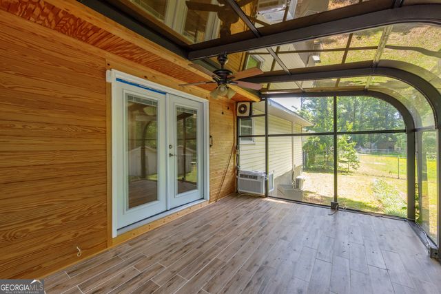 15 Porter Circle, Hampton, GA 30228