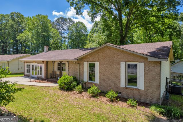 15 Porter Circle, Hampton, GA 30228