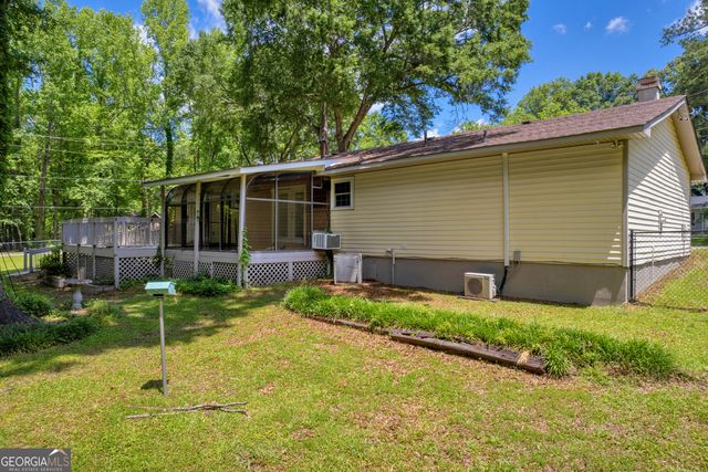 15 Porter Circle, Hampton, GA 30228